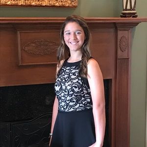 Meet your Posher, Avery